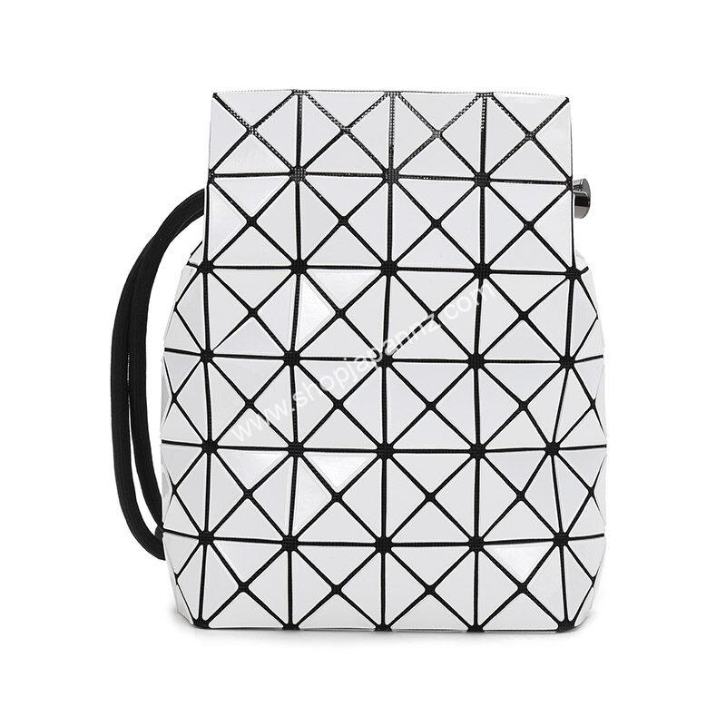 BAOBAO ISSEY MIYAKE Prism Bucket Bag