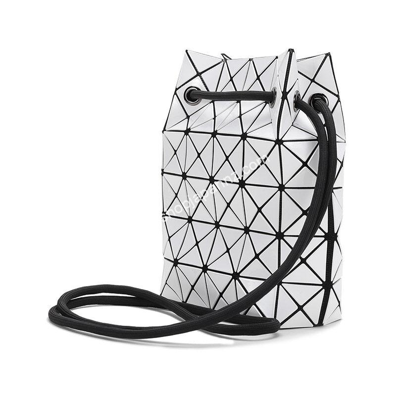 BAOBAO ISSEY MIYAKE Prism Bucket Bag
